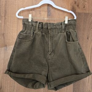 Frame Denim High-Waisted Olive Shorts